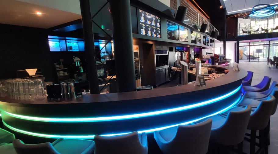 Kinothekenbau, Thekenbau, Discoeinrichtung, Discothekenbau, Gaststätteneinrichtung, Bistroeinrichtung, Caféeinrichtung