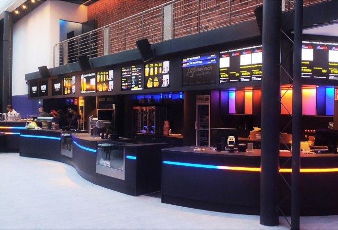 Foyertheke für Kino, Thekenbau, Gaststätteneinrichtung, Bistroeinrichtung, Bistrotheke, Cafétheke